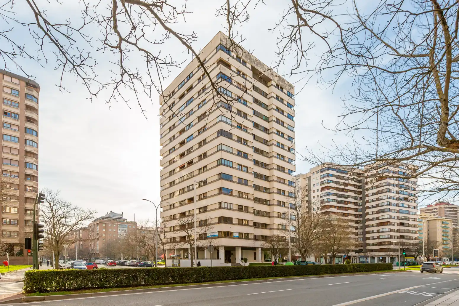 Vista exterior de Piso en venta en  Pamplona / Iruña con Calefacción, Parquet y Trastero