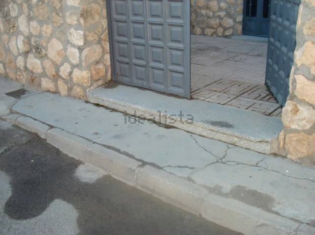 Local comercial en Alquiler en Yepes