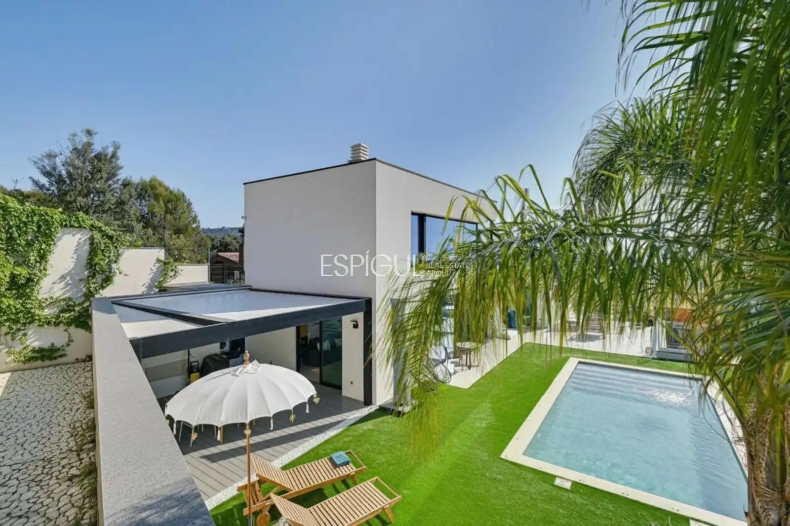 Vista exterior de Casa o xalet en venda en Santa Susanna amb Calefacció, Jardí privat i Terrassa