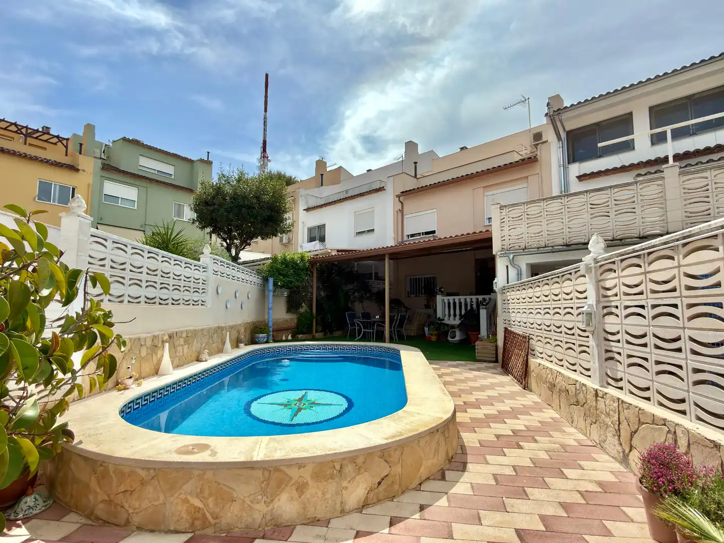 Swimming pool of Houses for sale in Torrent  with Air Conditioner, Heating and Private garden