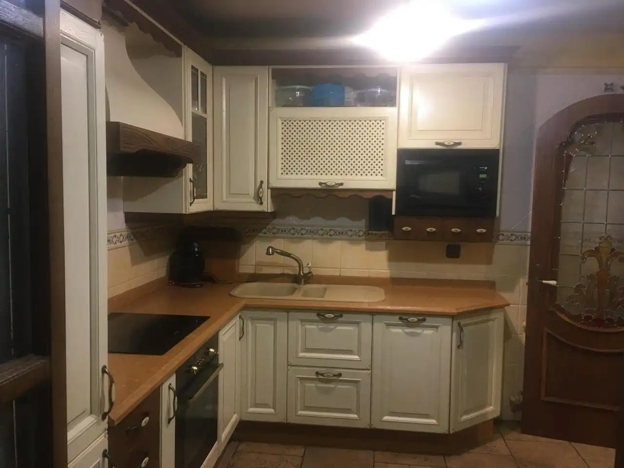 Cuina de Casa adosada en venda en San Andrés del Rabanedo amb Aire condicionat, Calefacció i Jardí privat
