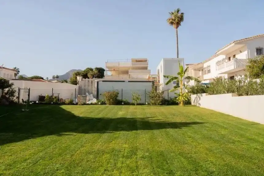 Jardín de Casa o chalet en venta en Benalmádena con Aire acondicionado, Calefacción y Jardín privado
