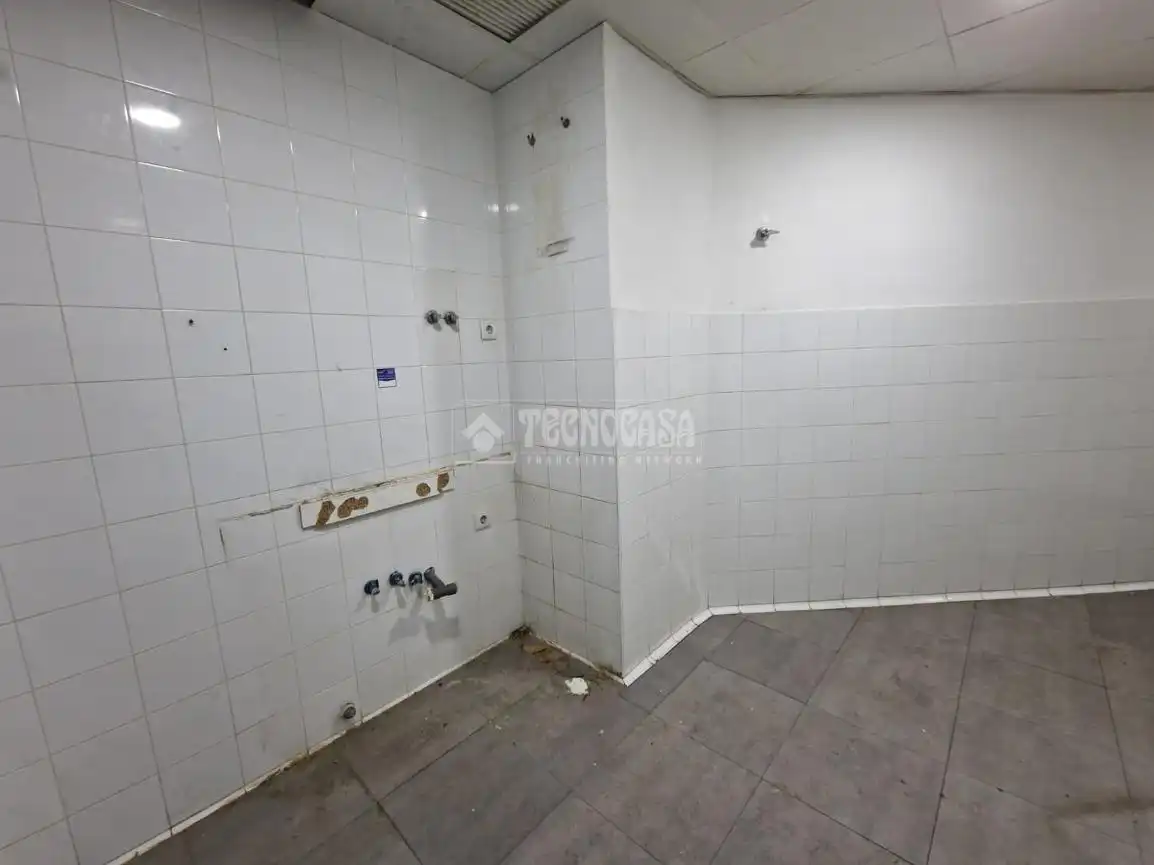 Local comercial en venda a Centro, imagen 9