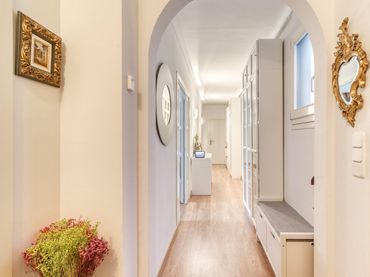 Appartamento con balcone in vendita a Carrer Monturiol