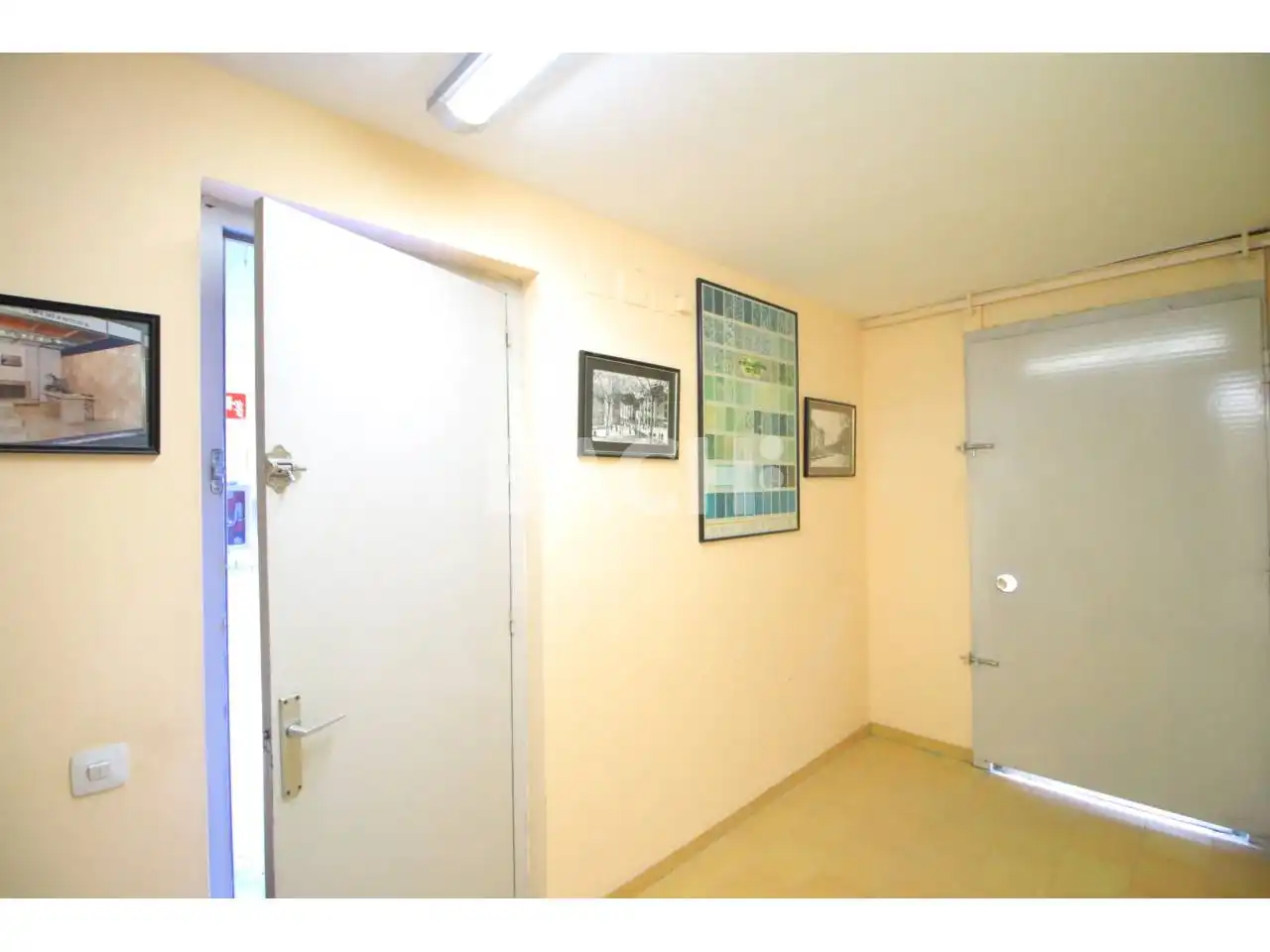 Nave industrial de alquiler en Vic