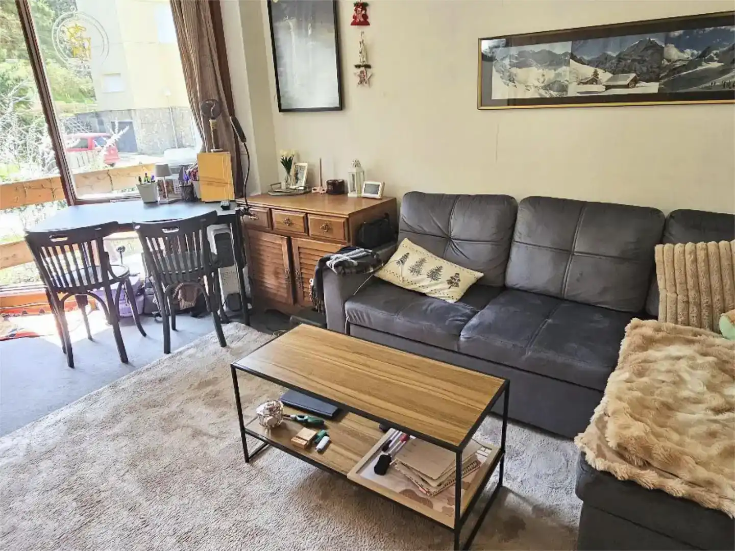Sala d'estar de Estudi en venda en Cerezo de Arriba