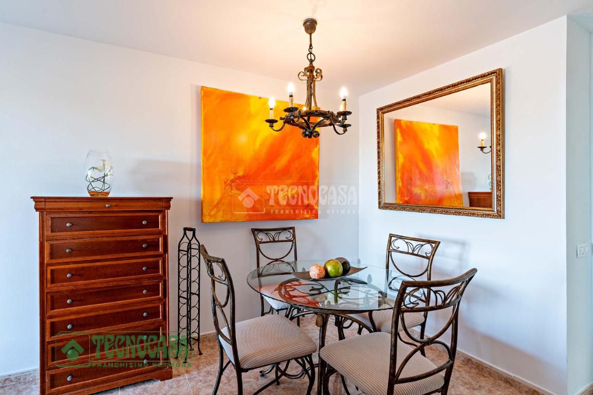 Menjador de Pis en venda en El Ejido amb Moblat