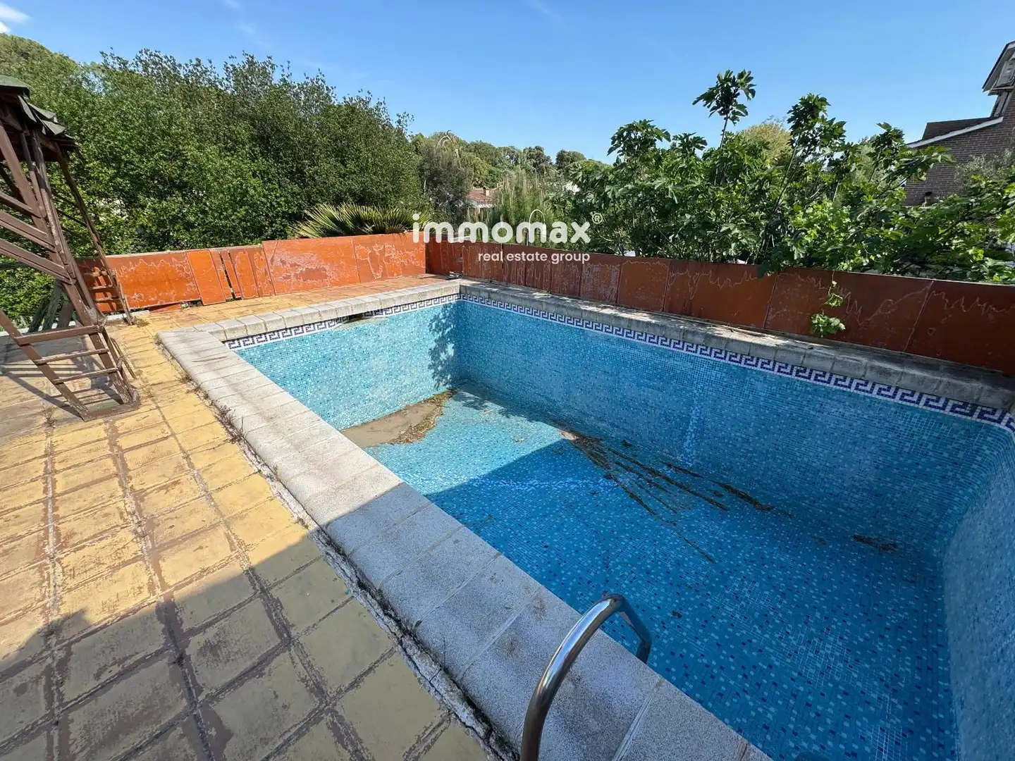 Swimming pool of Houses for sale in Santa Eulàlia de Ronçana  with Air Conditioner, Heating and Terrace