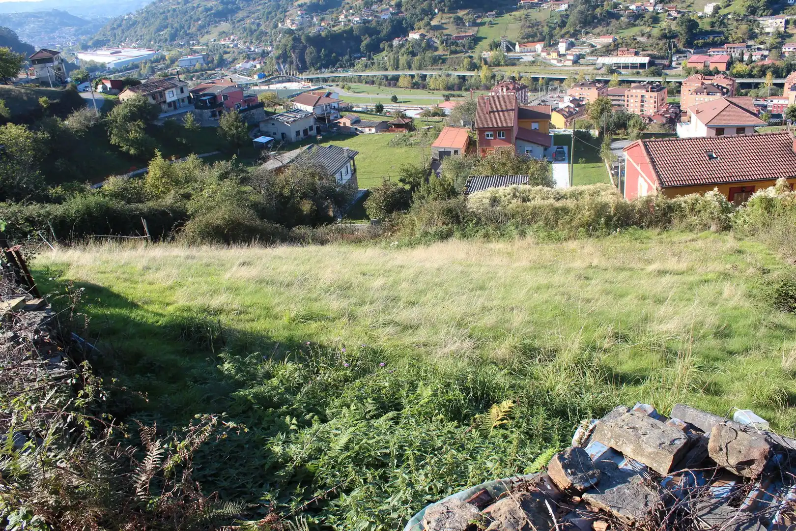 Terreny residencial en venda a San Martín del Rey Aurelio