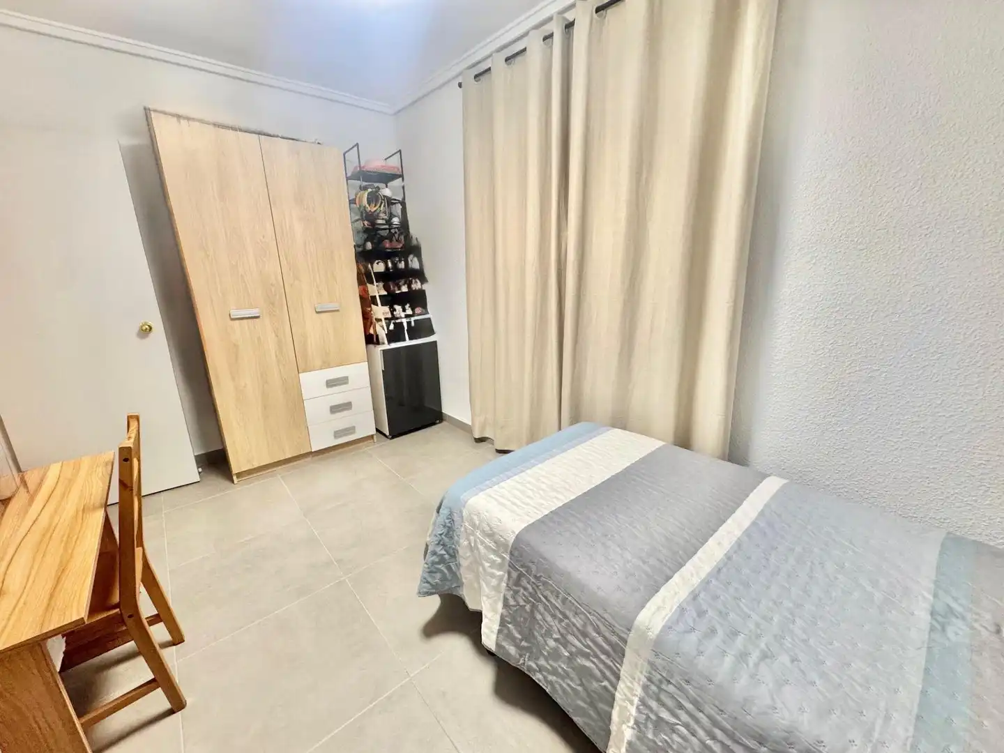 Dormitori de Pis en venda en Orihuela amb Aire condicionat, Calefacció i Moblat