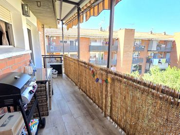 Wohnung mit Balkon zum Verkauf in Martorell