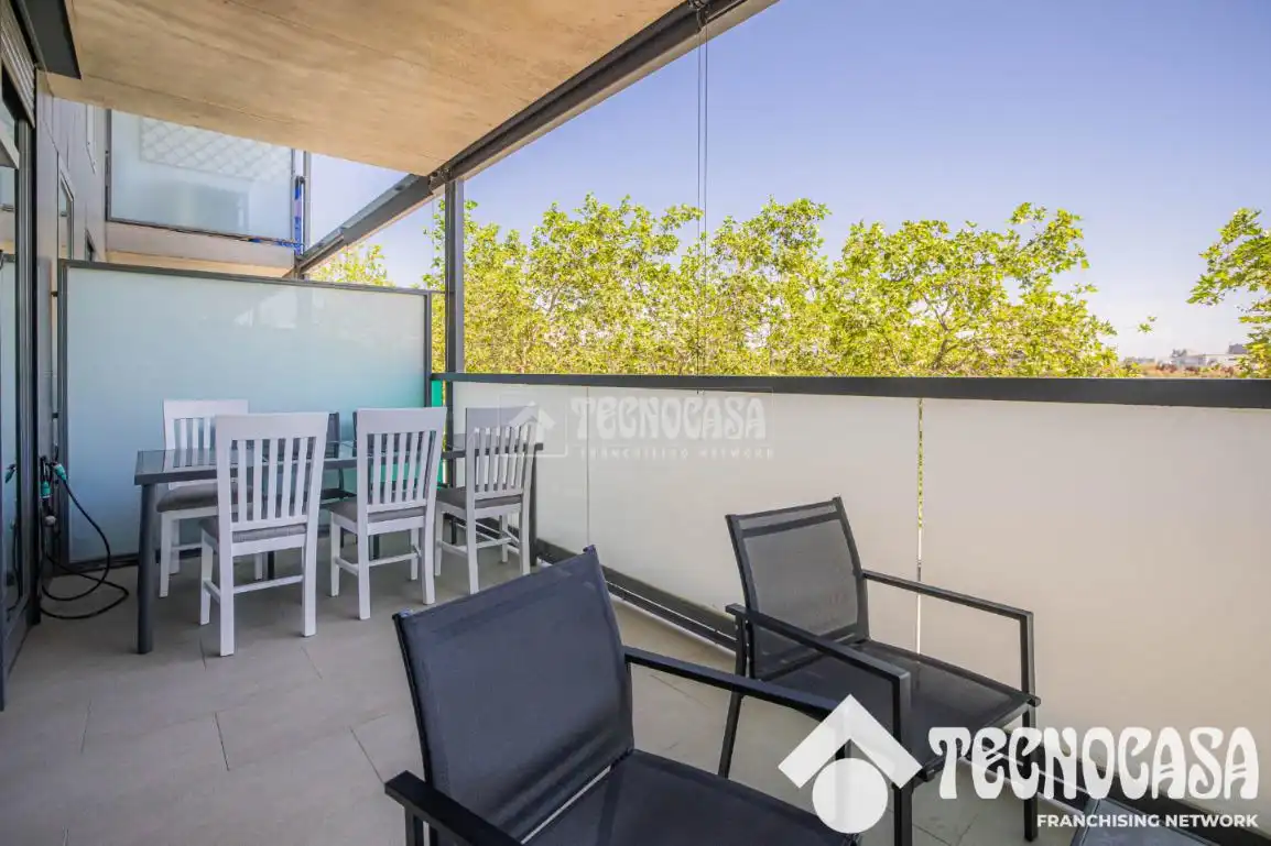 Terraza de Piso en venta en Viladecans con Terraza, Trastero y Amueblado