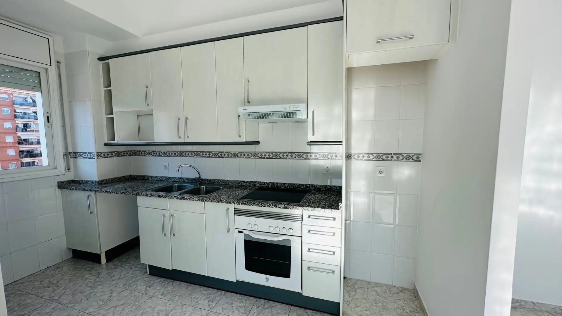 Cocina de Dúplex en venta en Lloret de Mar con Aire acondicionado, Calefacción y Terraza