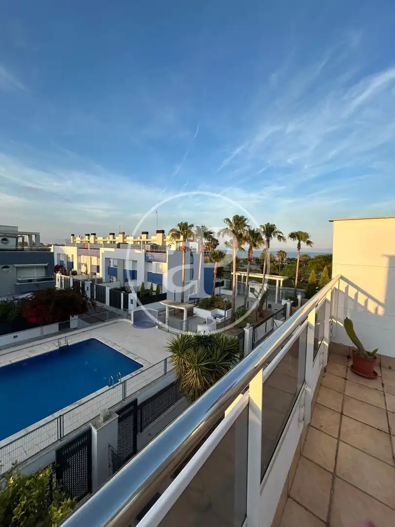 Vista exterior de Ático de alquiler en Almenara con Aire acondicionado, Calefacción y Jardín privado