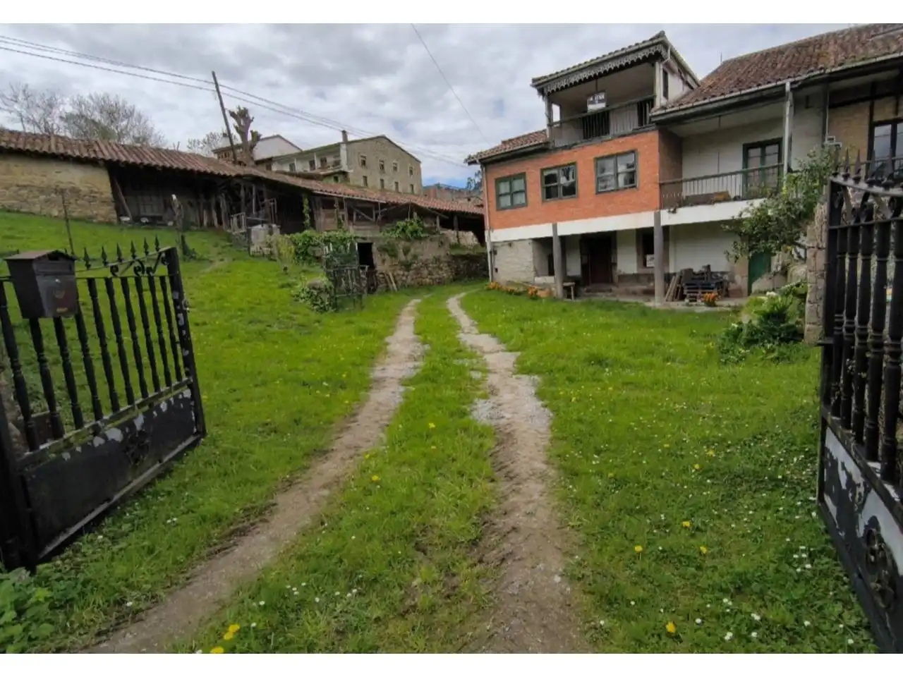 Habitatge amb jardí en venda a Aes, imagen 2