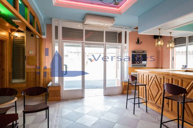 Local comercial en Alquiler en Calvarrasa de Abajo