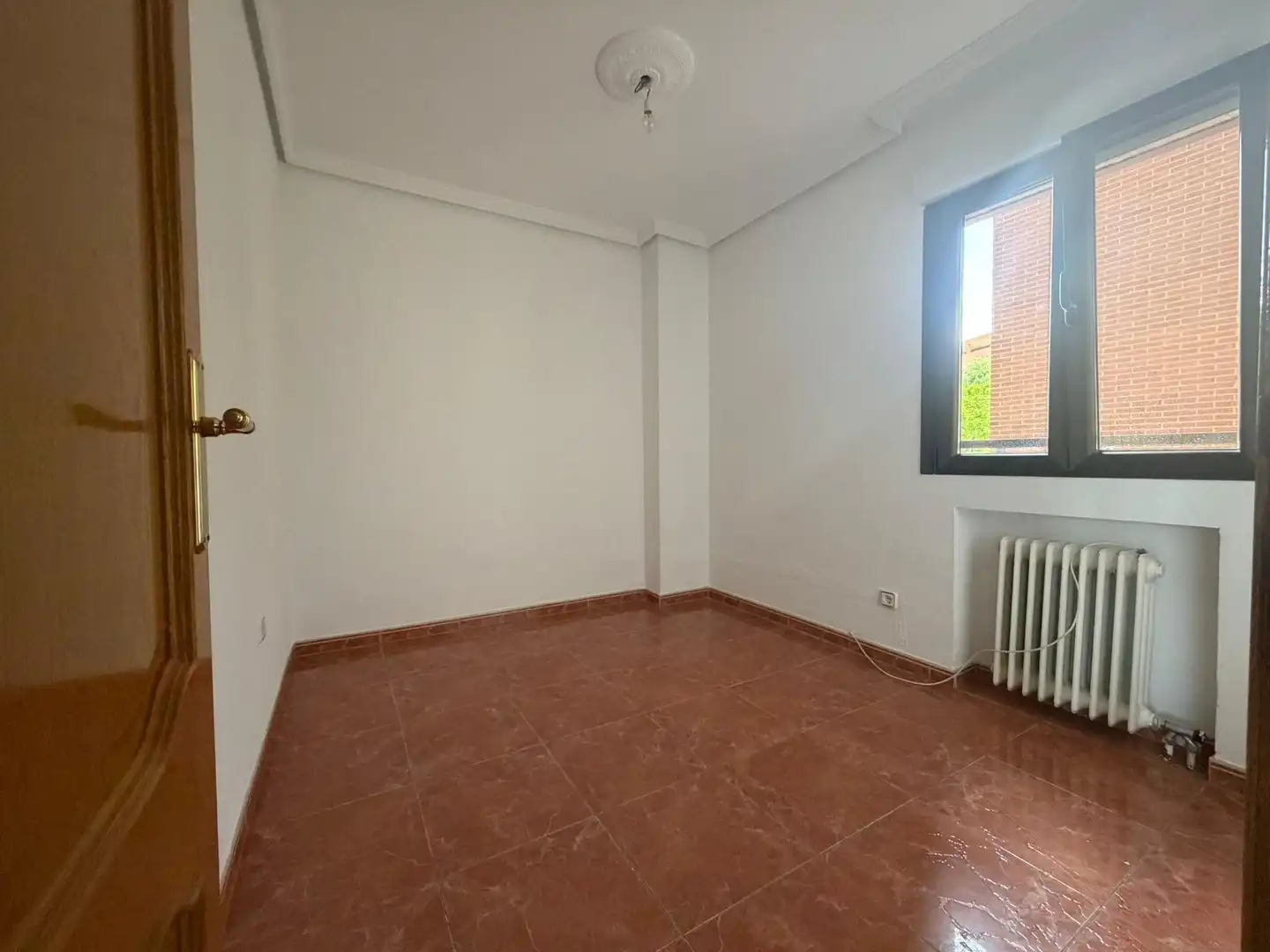 Schlafzimmer von Wohnung zur Miete in Madrid mit Heizung, Privatgarten und Abstellraum