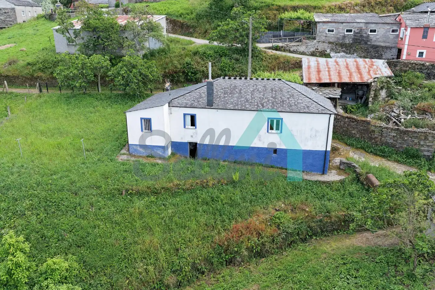 Vista exterior de Casa o chalet en venta en Grandas de Salime con Jardín privado y Parquet