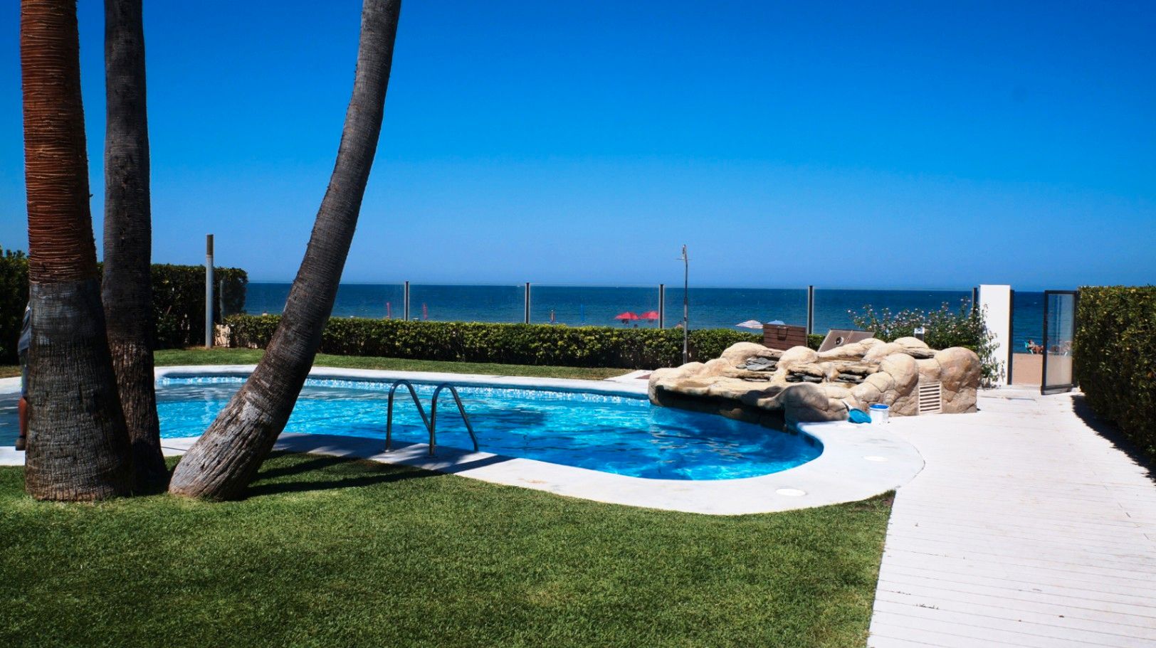 Swimming pool of Apartment for sale in Dénia  with Air Conditioner, Heating and Private garden