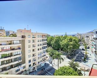 Apartment for sale in Avenida Ramón y Cajal, Casco Antiguo