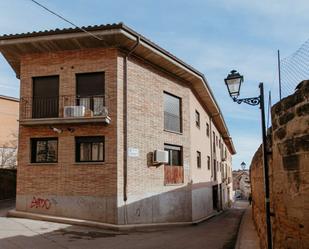 Vista exterior de Pis de lloguer en  Huesca Capital amb Calefacció i Balcó