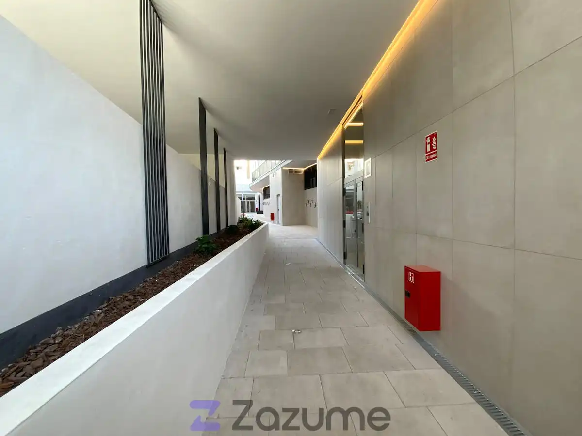 Flat for rent in Valencia  with Air Conditioner, Heating and Private garden