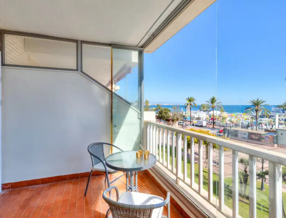 Piso con ascensor en venta en Puerto Deportivo, imagen 3