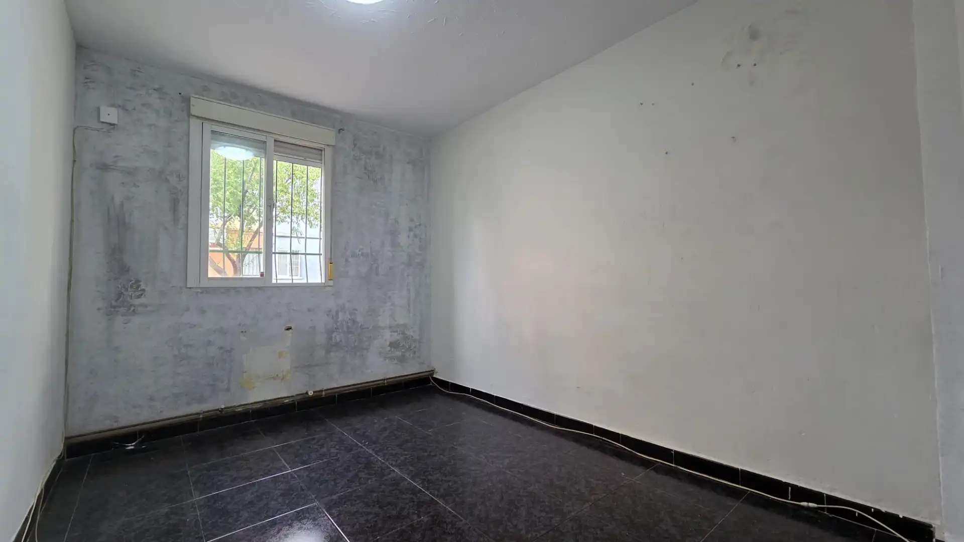 Piso en venta en Parla con Calefacción, Internet y Alarma