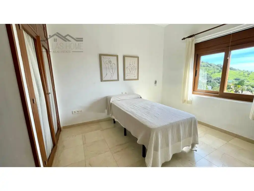 Dormitori de Casa o xalet en venda en Estepona