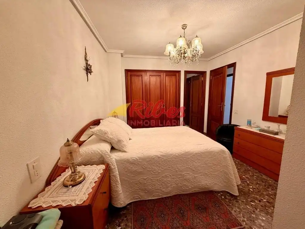 Bedroom of Apartments for sale in Cullera