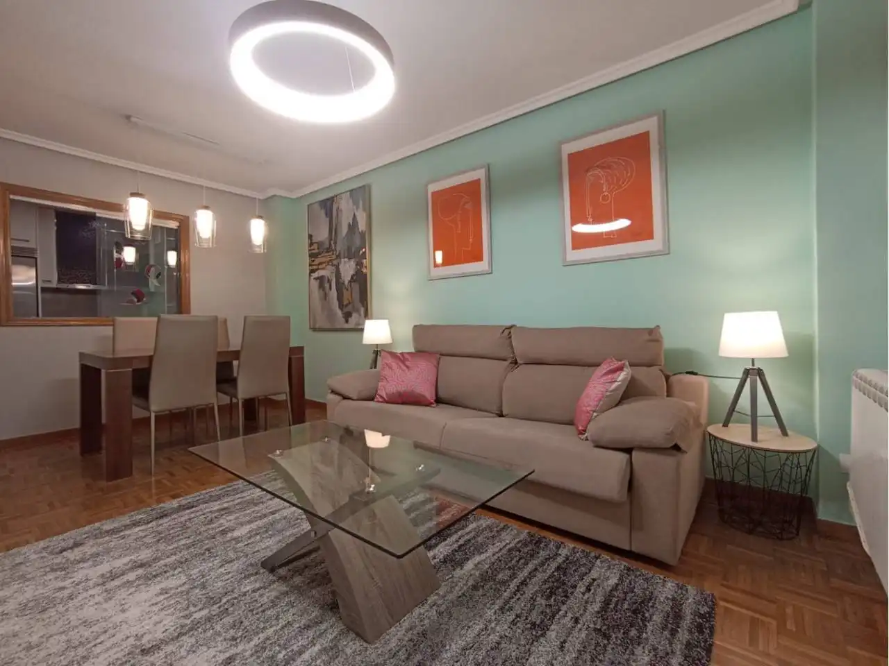 Sala de estar de Piso en venta en Burgos con Calefacción, Parquet y Amueblado