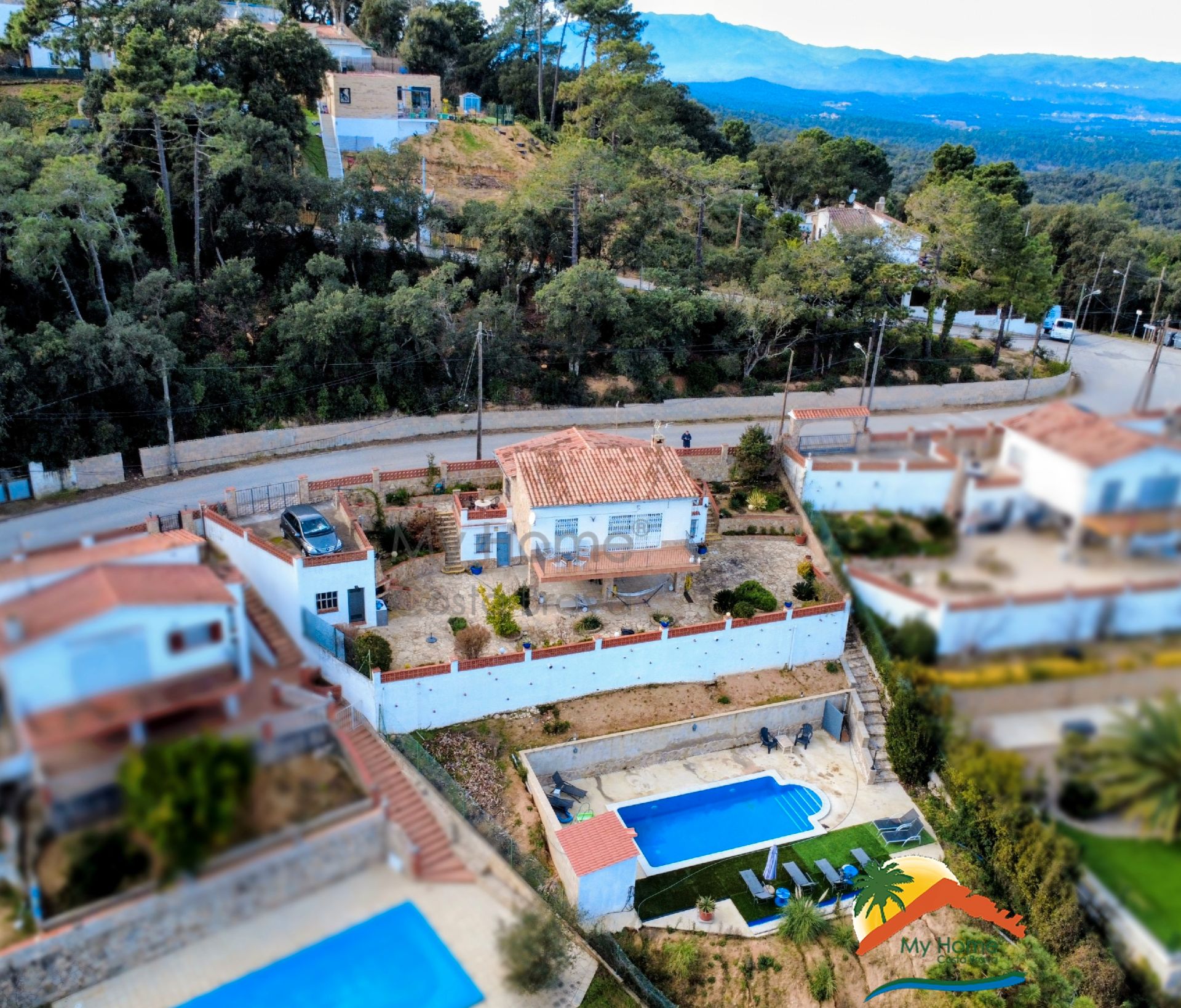 Exterior view of House or chalet for sale in Lloret de Mar  with Air Conditioner, Heating and Private garden