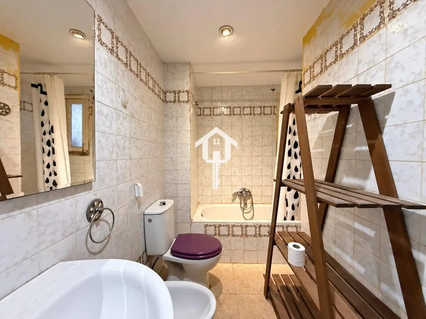 Baño de Piso en venta en Benalúa - Babel