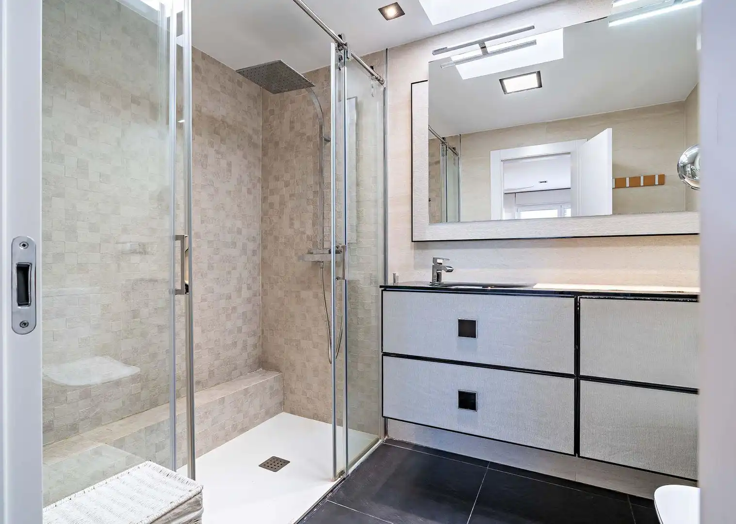 Bathroom of Houses for rent in Roquetas de Mar  with Air Conditioner, Heating and Terrace