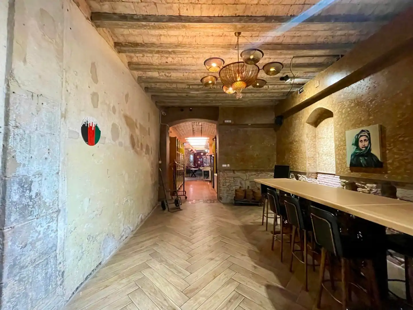 Commercial properties for transfer in Avinyo, Barri Gòtic