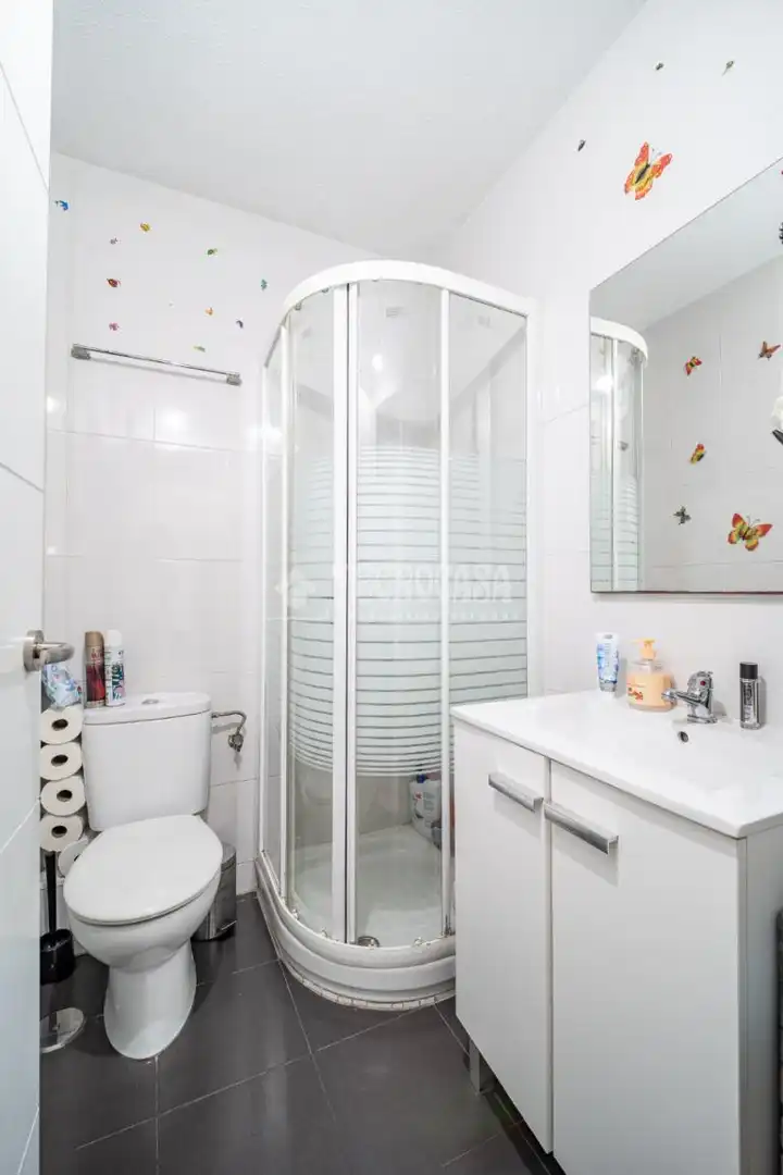 Badezimmer von Wohnung zum Verkauf in Rivas-Vaciamadrid mit Klimaanlage und Heizung