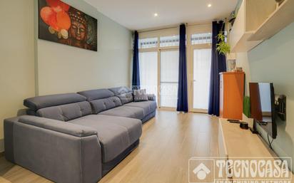 Living room of Flat for sale in  Barcelona Capital  with Air Conditioner and Parquet flooring