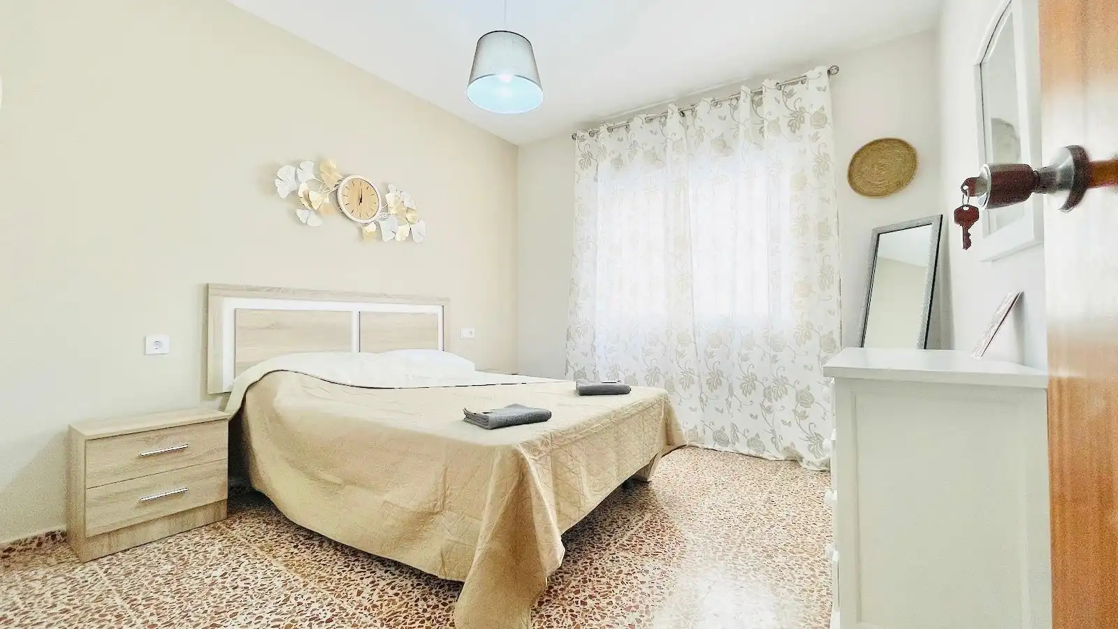 Bedroom of Houses for sale in Mijas  with Air Conditioner, Private garden and Terrace
