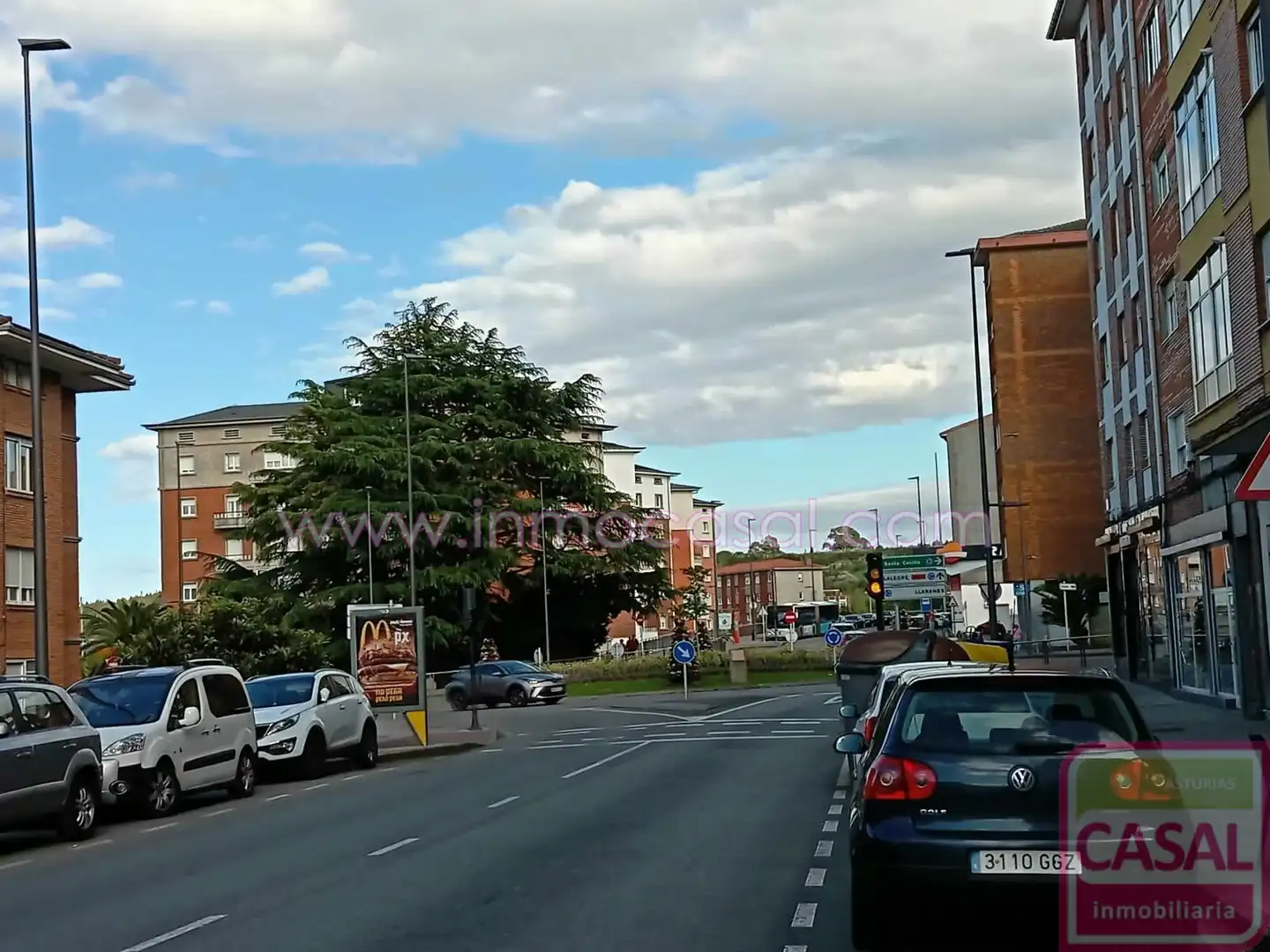 Vista exterior de Piso en venta en Avilés con Calefacción y Amueblado