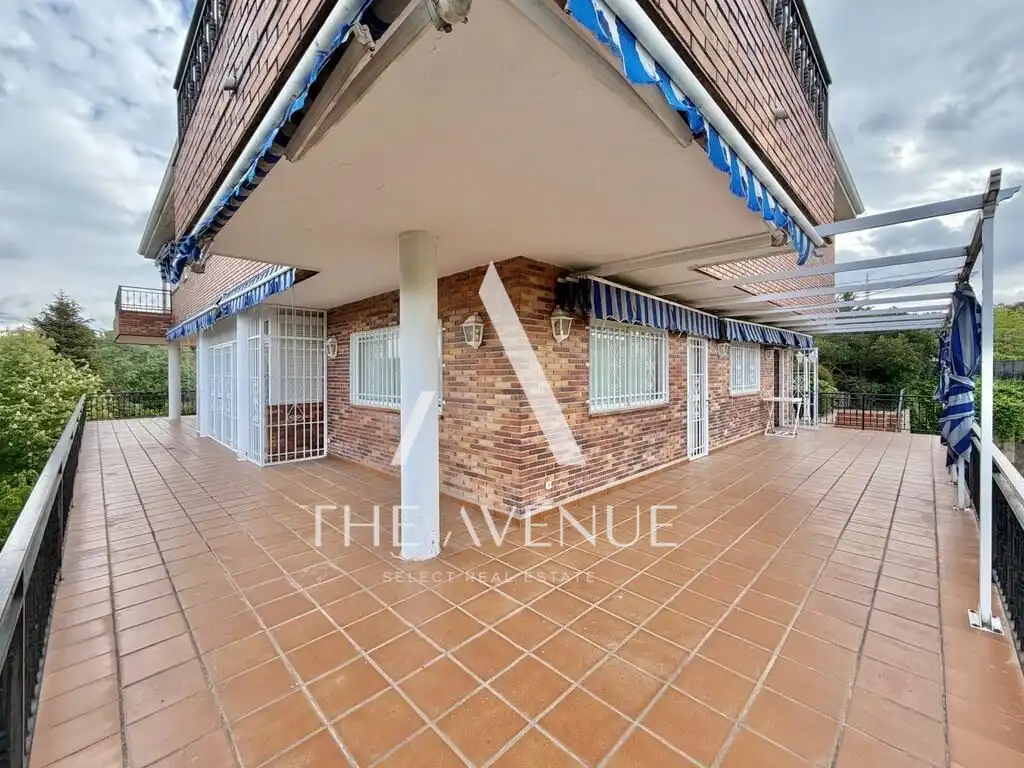 Terrace of Houses for sale in Colmenarejo