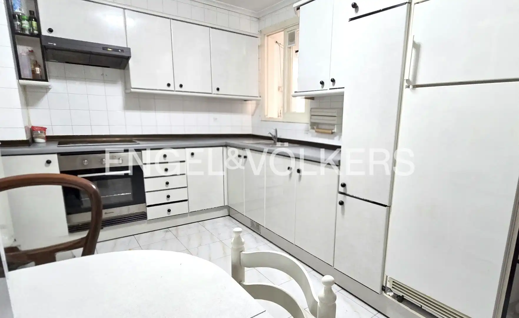 Kitchen of Flat for sale in Vigo   with Heating, Parquet flooring and Terrace