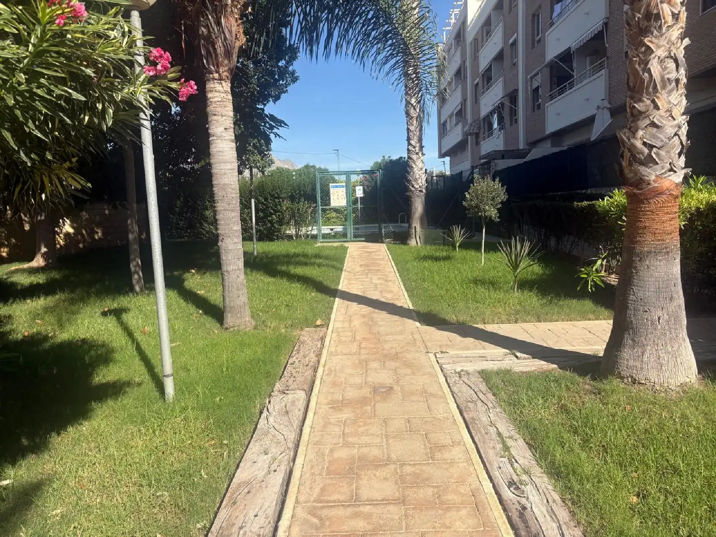 Dúplex en venda a Pueblo - Urbanizaciones