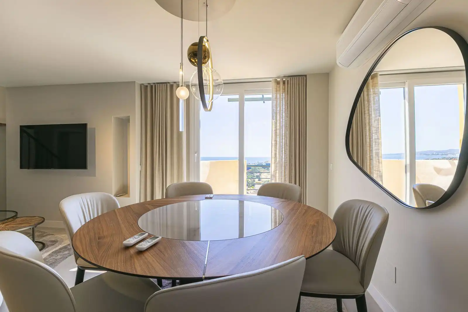 Esszimmer von Maisonette zum Verkauf in Marbella mit Klimaanlage, Terrasse und Möbliert