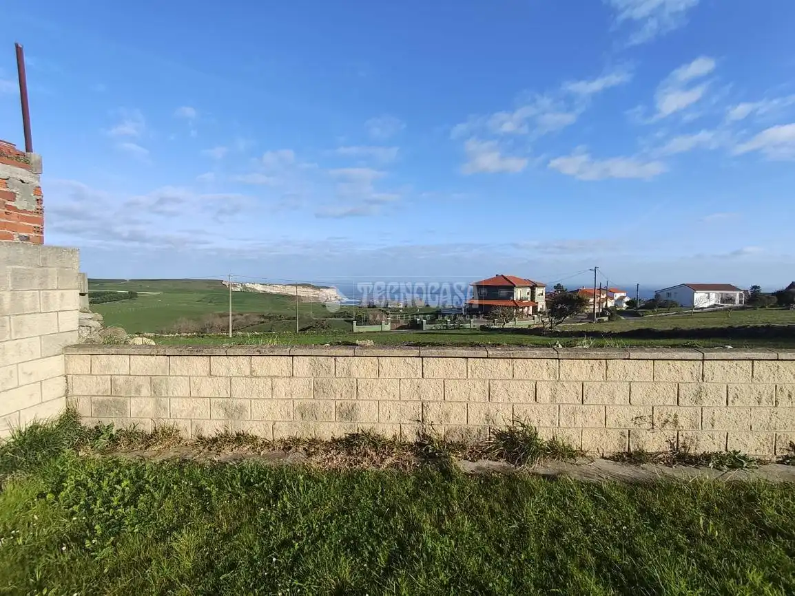 Casa adosada en venta en Suances con Calefacción, Jardín privado y Trastero