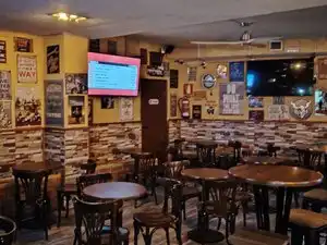 Local comercial en venta en Calle del Cardenal Cisneros 16
