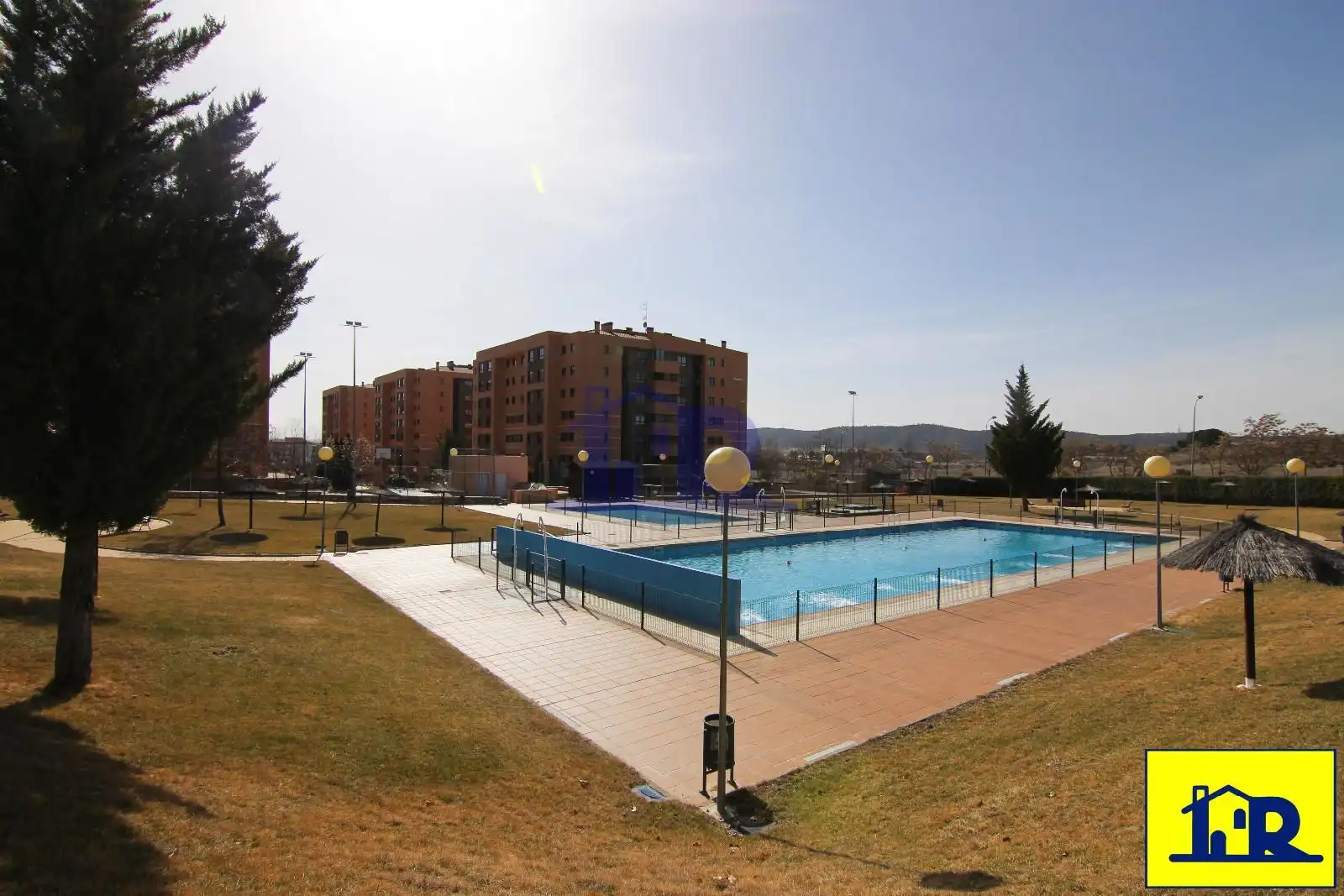 Piscina de Piso en venta en Cuenca con Calefacción, Trastero y Piscina