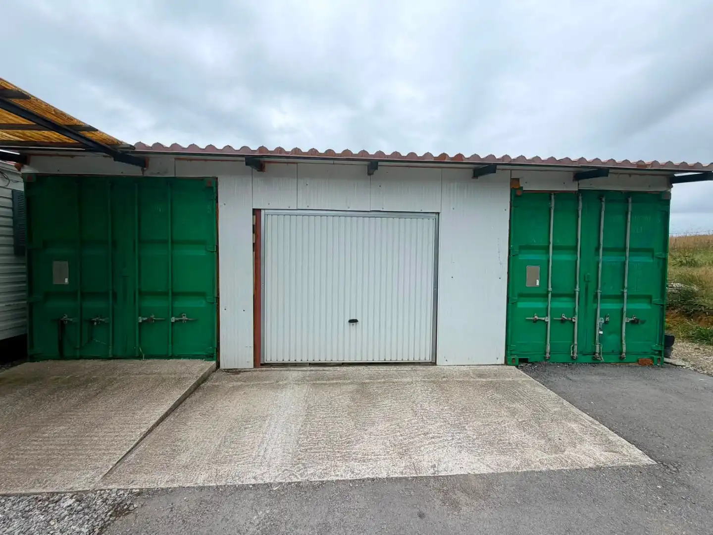 Aparcament de Casa o xalet en venda en Cartes amb Aire condicionat, Calefacció i Jardí privat
