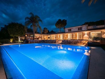 Xalet amb piscina en venda a Río Real - Los Monteros