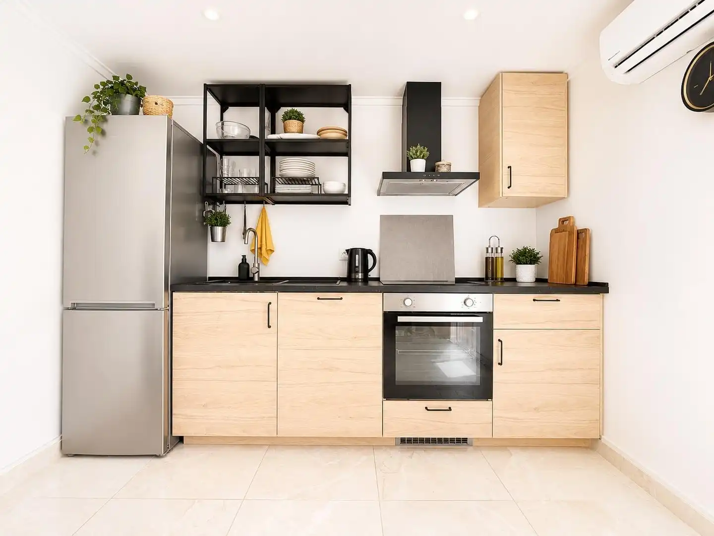 Apartment with terrace for sale in JOAQUIN CHAPAPRIETA 23, imagen 8