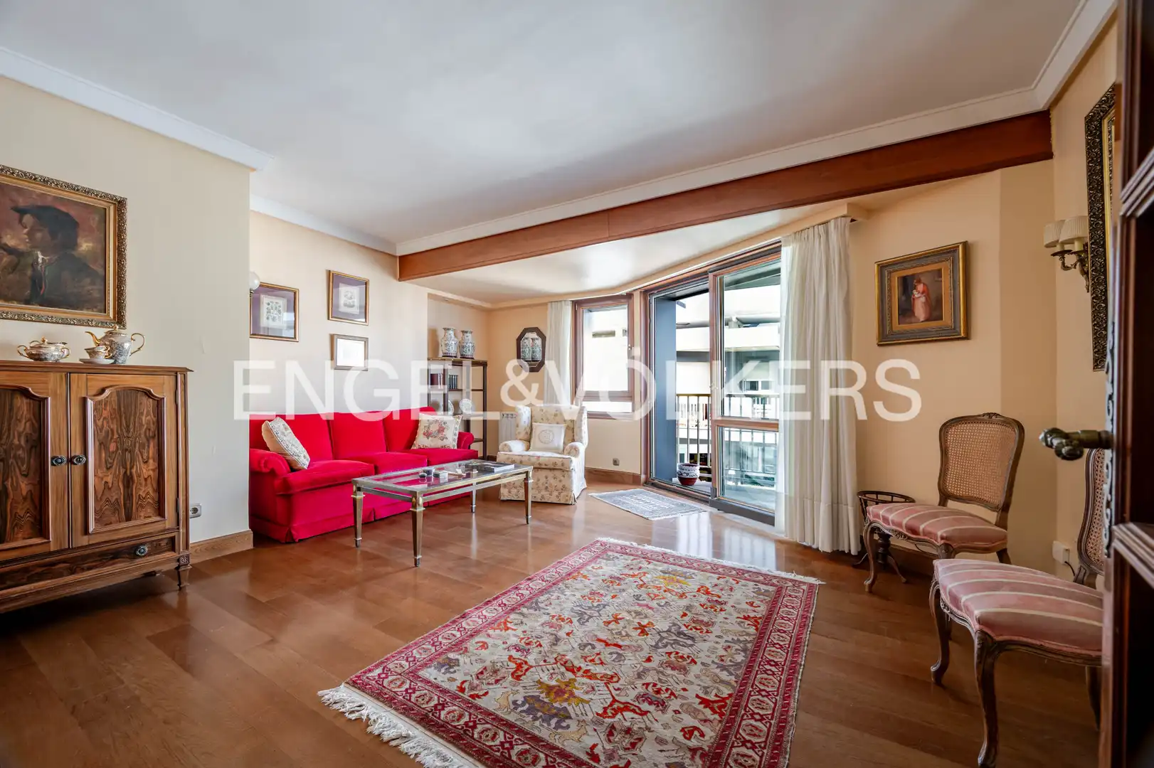 Sala d'estar de Pis en venda en Zarautz amb Calefacció, Parquet i Terrassa